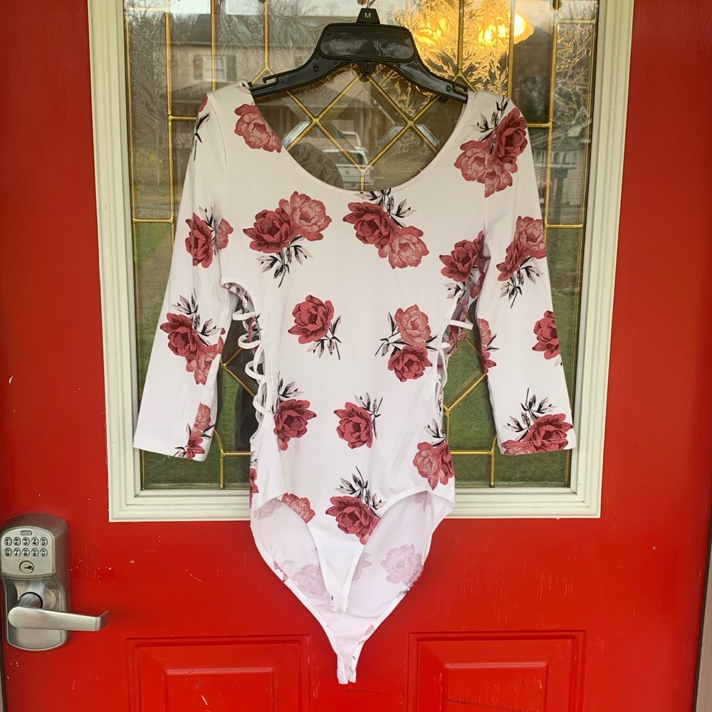 ❤️ 🌹Charlotte Russe Body Suit​